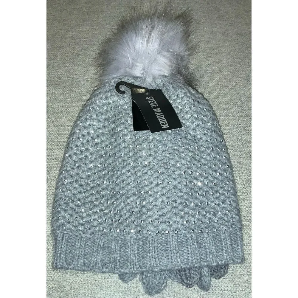 Steve Madden winter hat and glove set